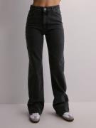 Only - Wide leg jeans - Washed Black - Onlcamille Ex Hw Wide Pf Fold Up Dn - Jeans